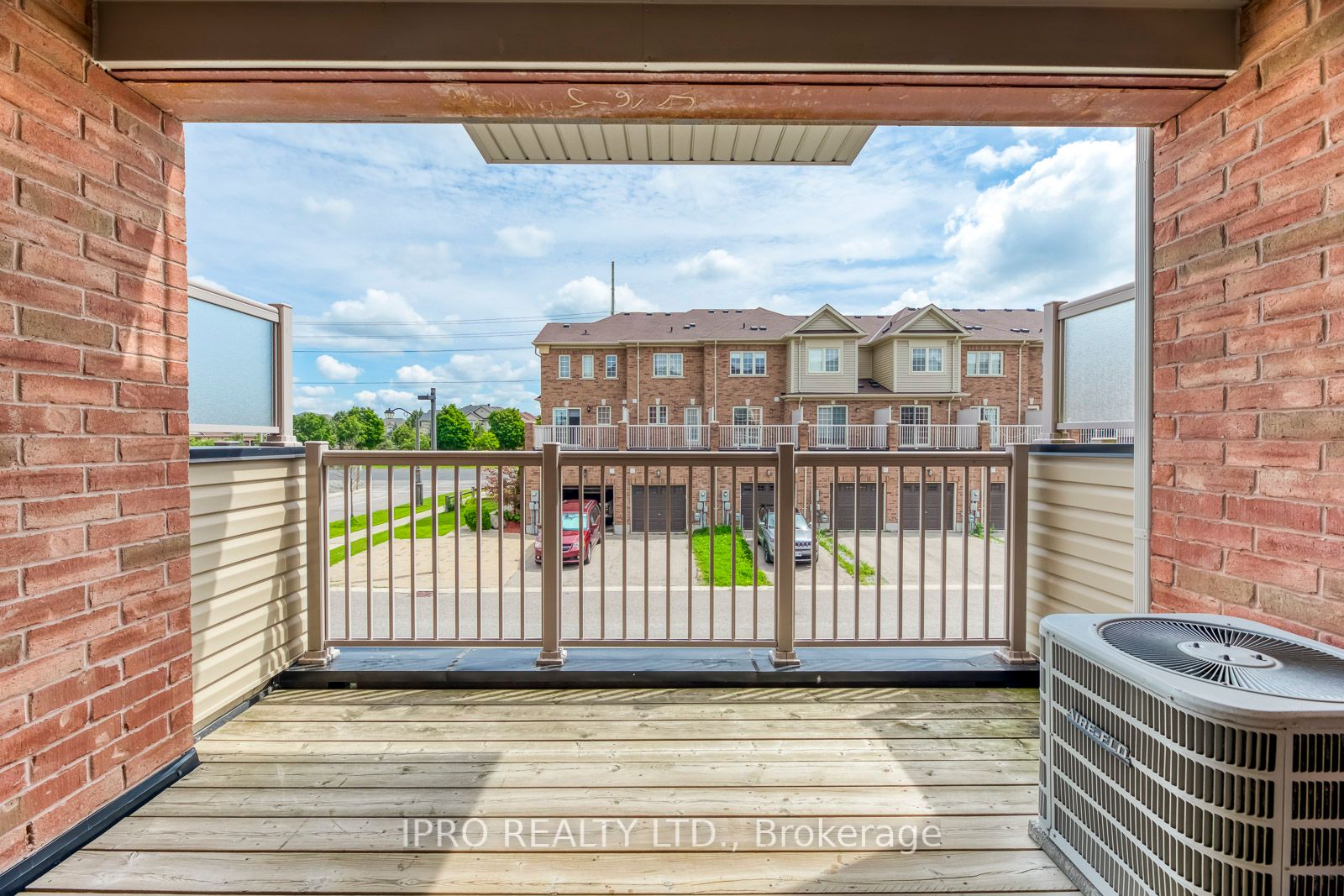 5 Valliere Dr