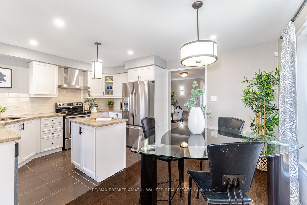 9 Summit Dr