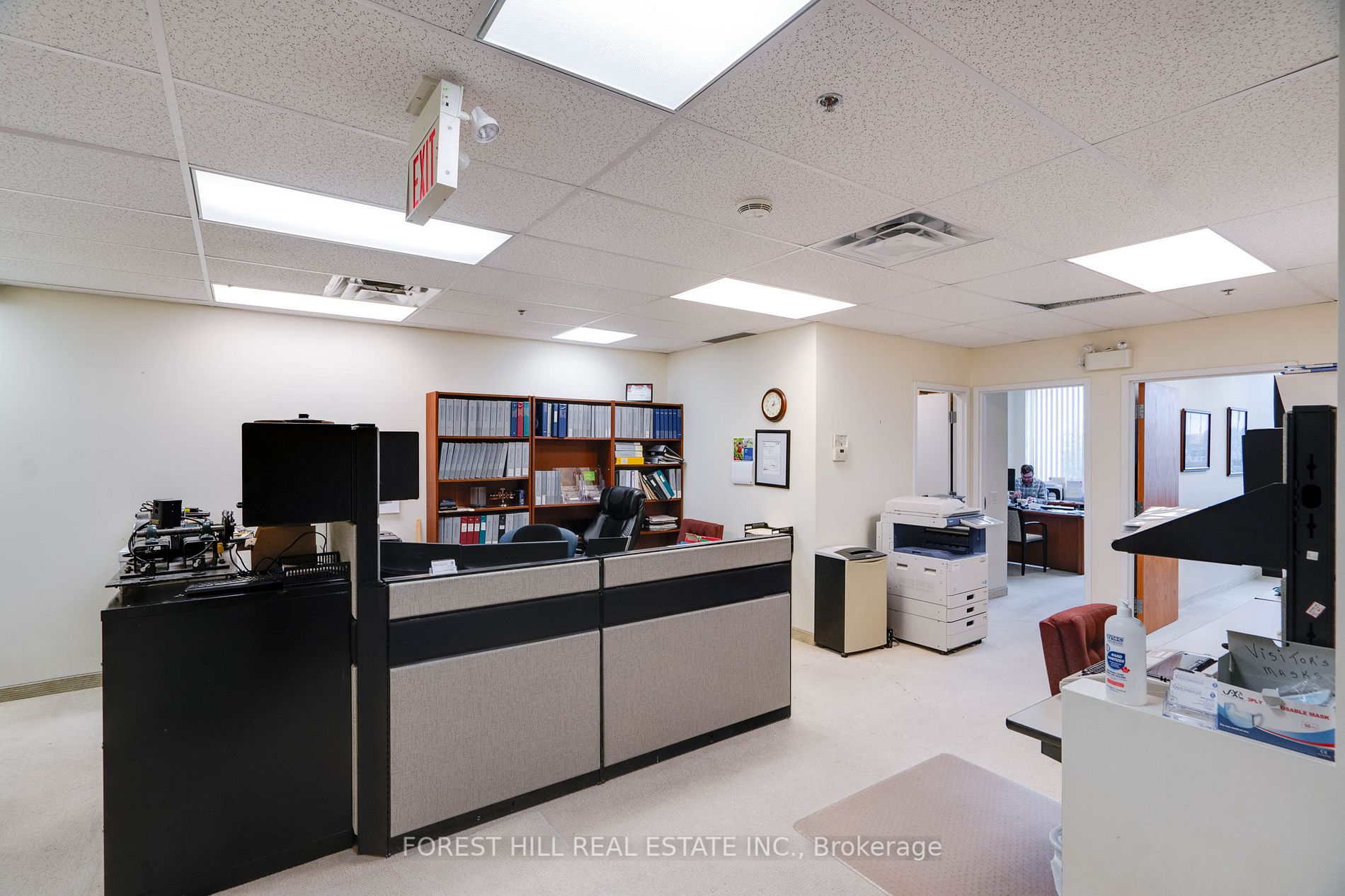 235 Industrial Pkwy S, #3