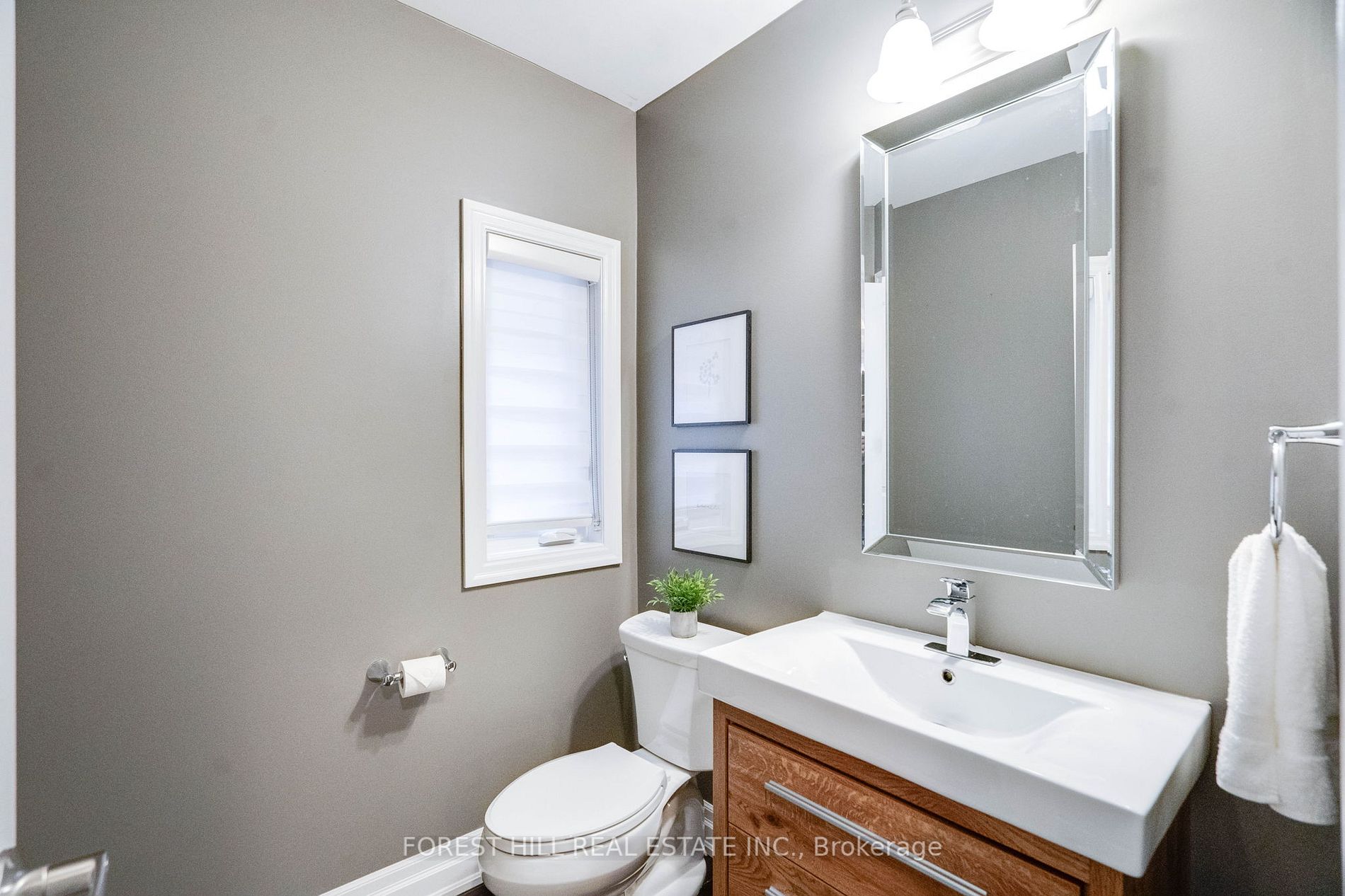 67 Robert Berry Cres