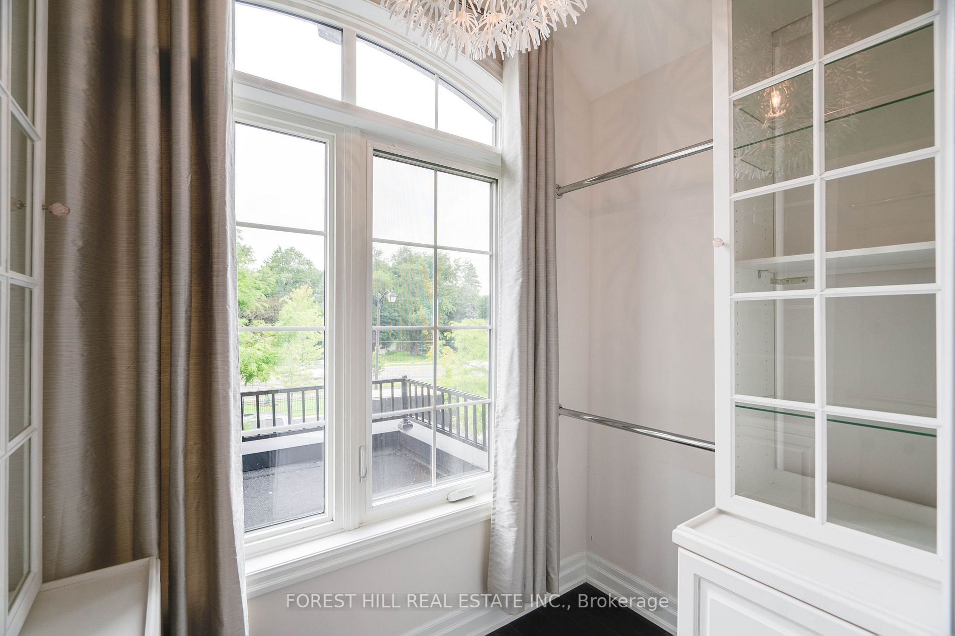 67 Robert Berry Cres