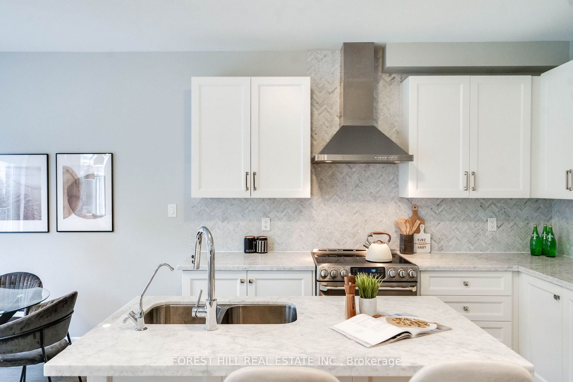 67 Robert Berry Cres