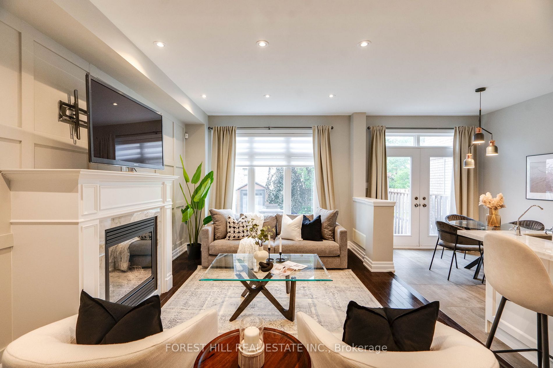 67 Robert Berry Cres
