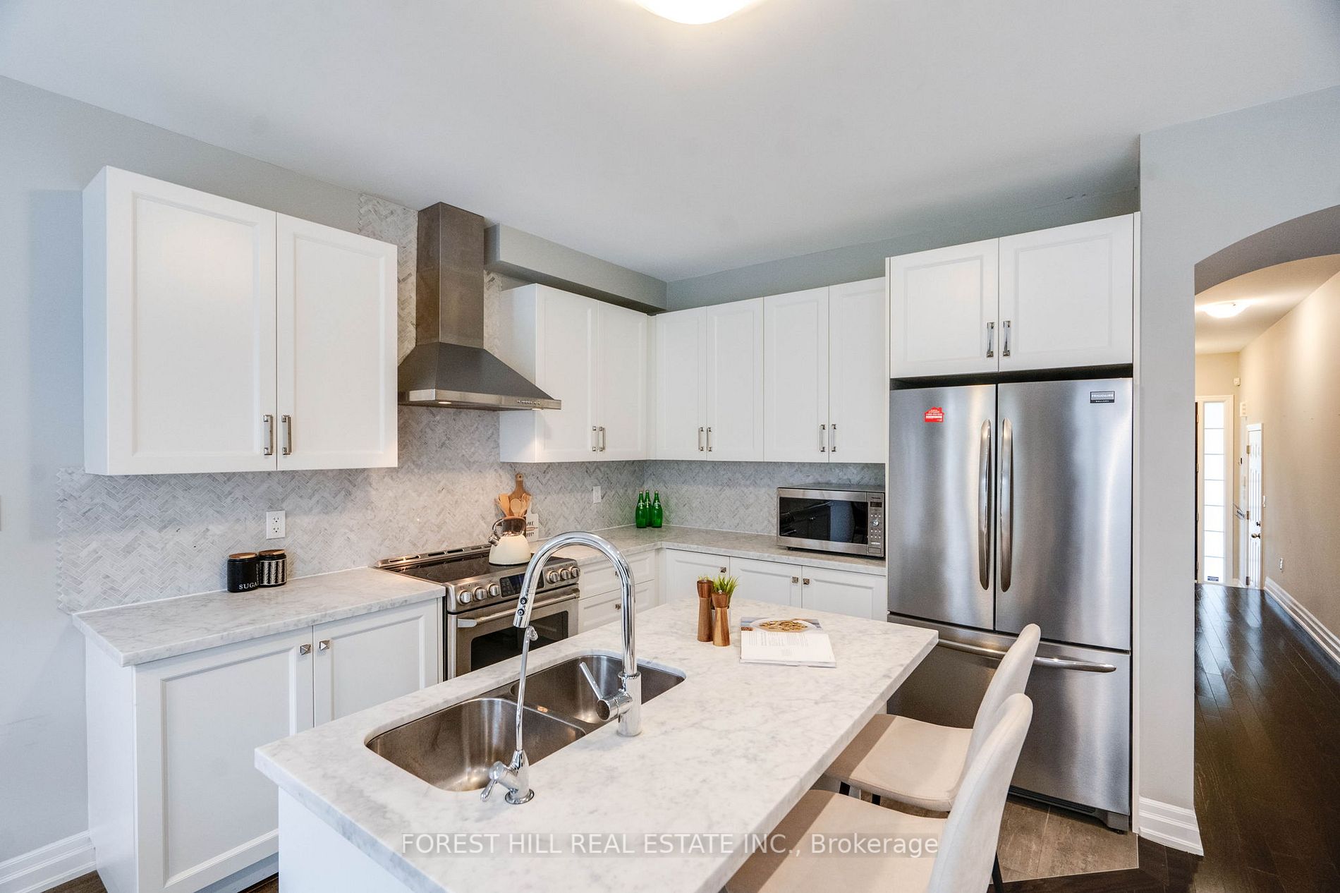 67 Robert Berry Cres