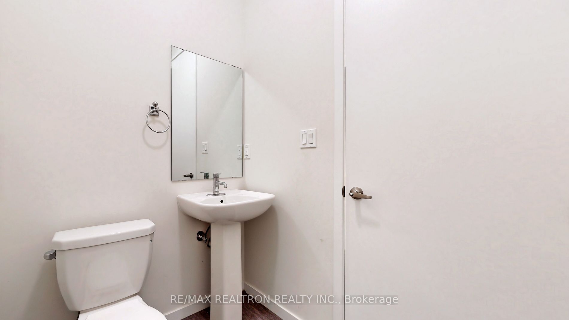 419 Elyse Crt