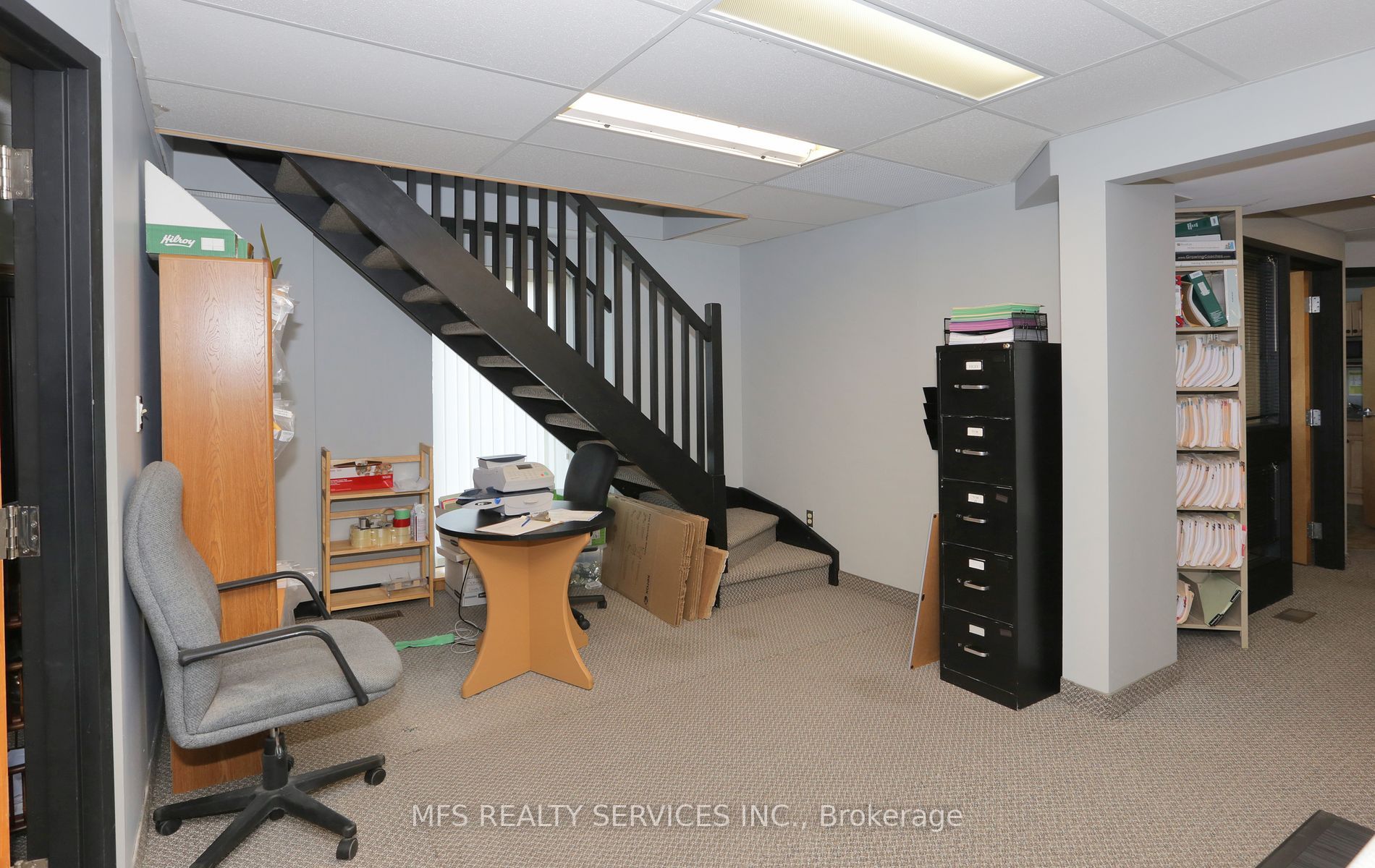 1 Brock St E, #1