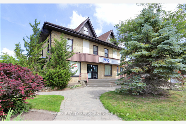 1 Brock St E, Uxbridge
