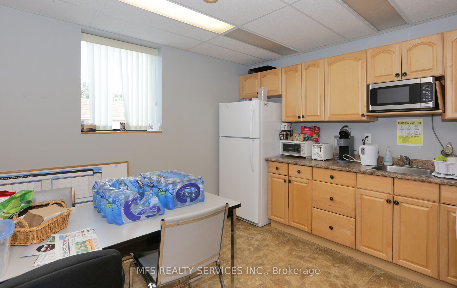 1 Brock St E, #1