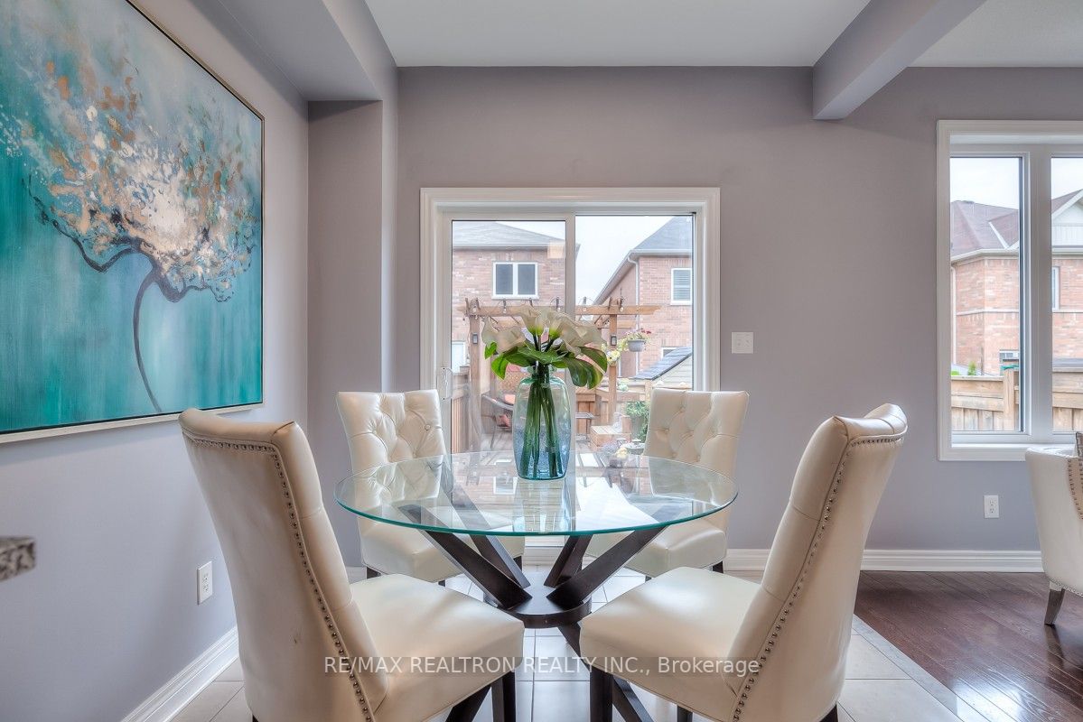 38 Flute St