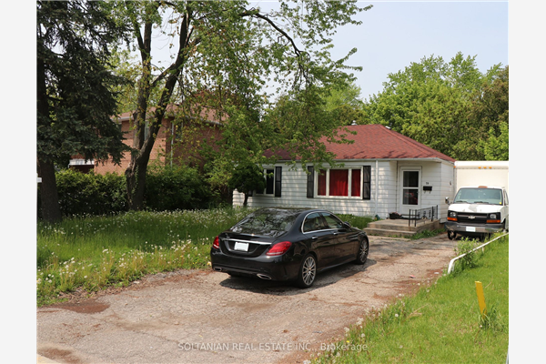 70 Highland Park Blvd, Markham