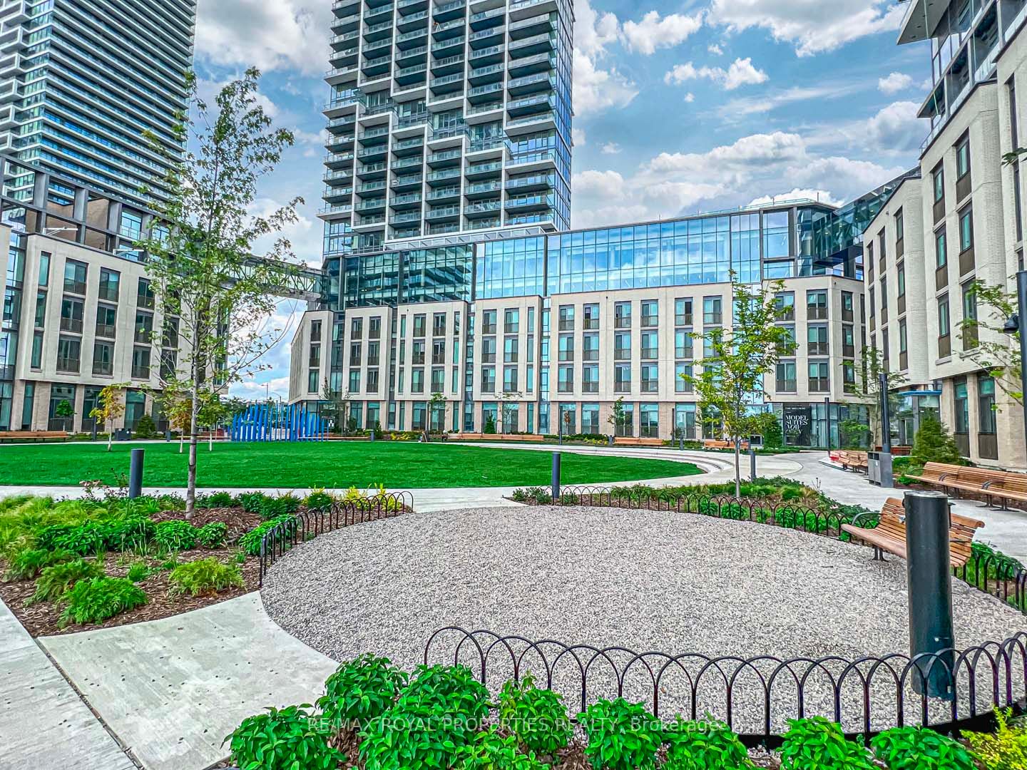 7890 Jane Street, #4501