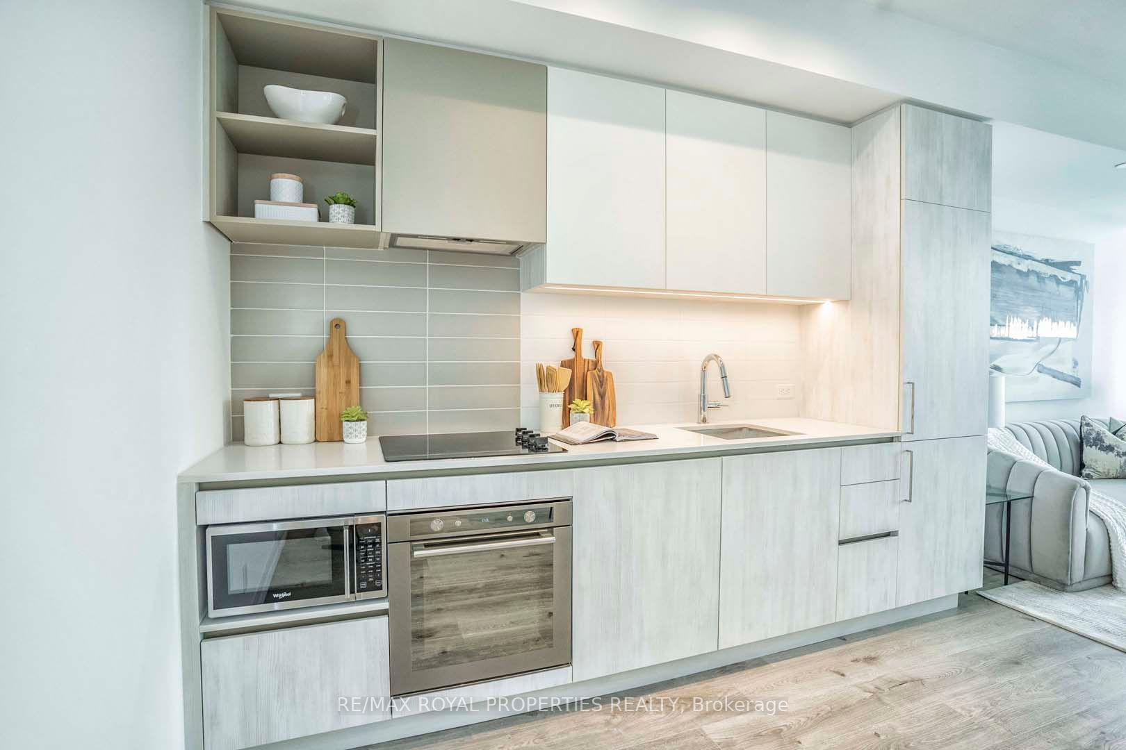 7890 Jane Street, #4501