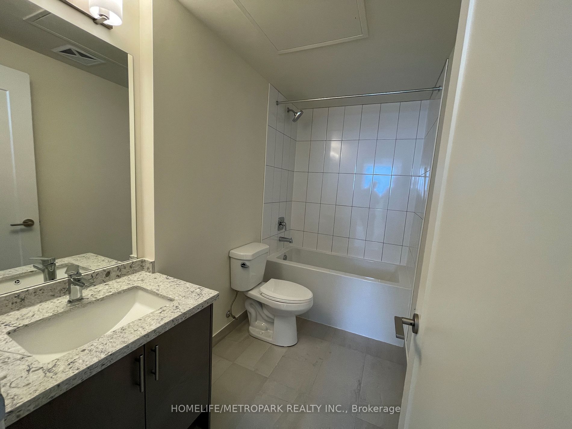9000 Jane Street, #1506
