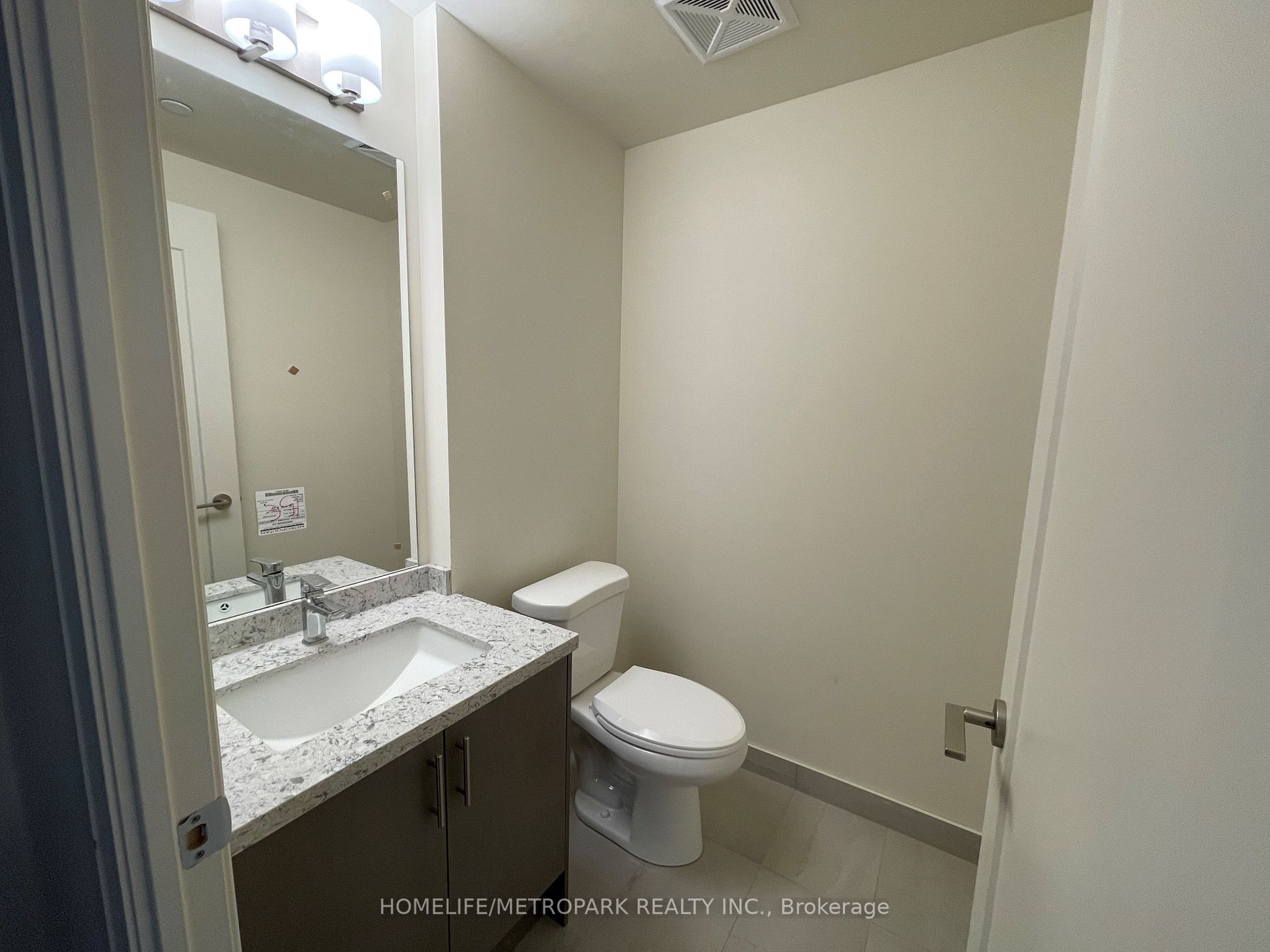 9000 Jane Street, #1506