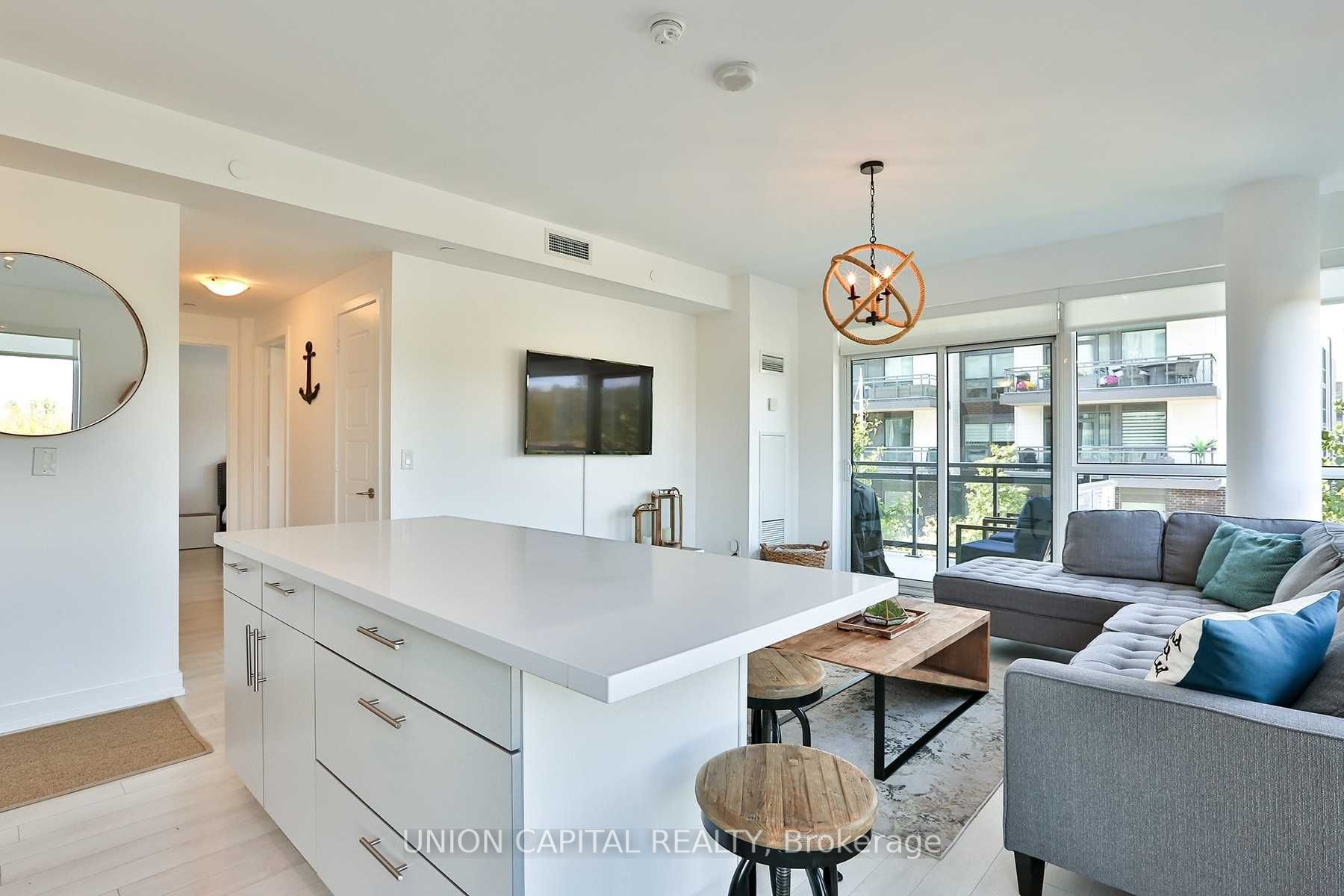 271 Sea Ray Ave, #B212
