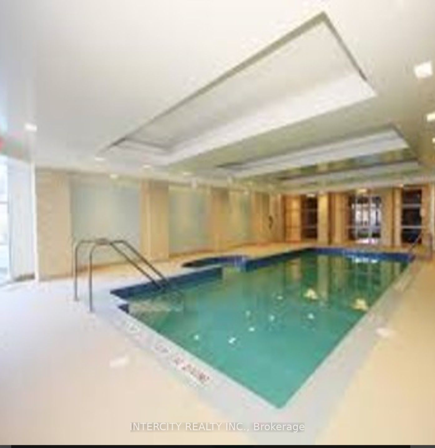 80 Burns Blvd, #235