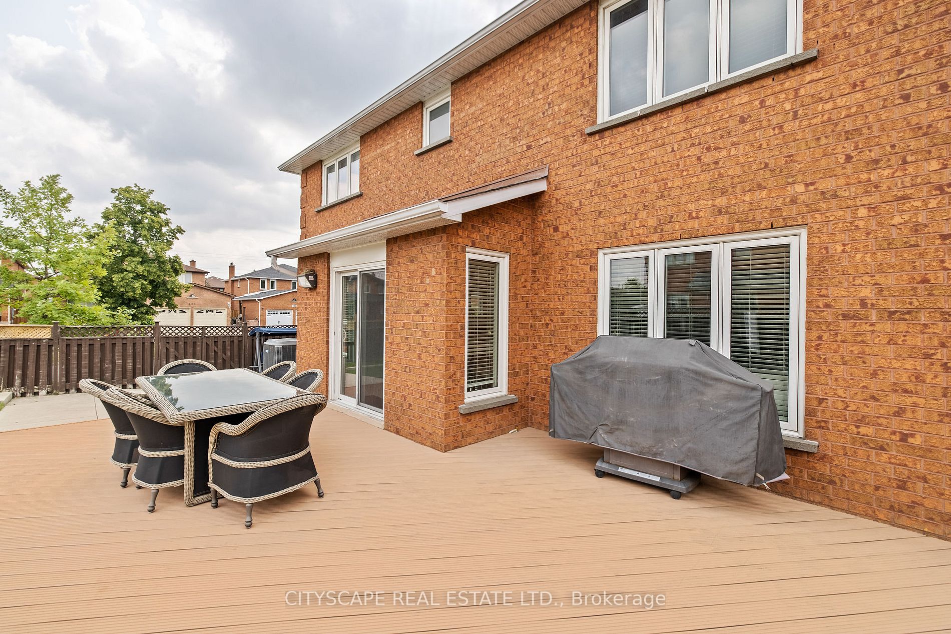 504 Forest Dr