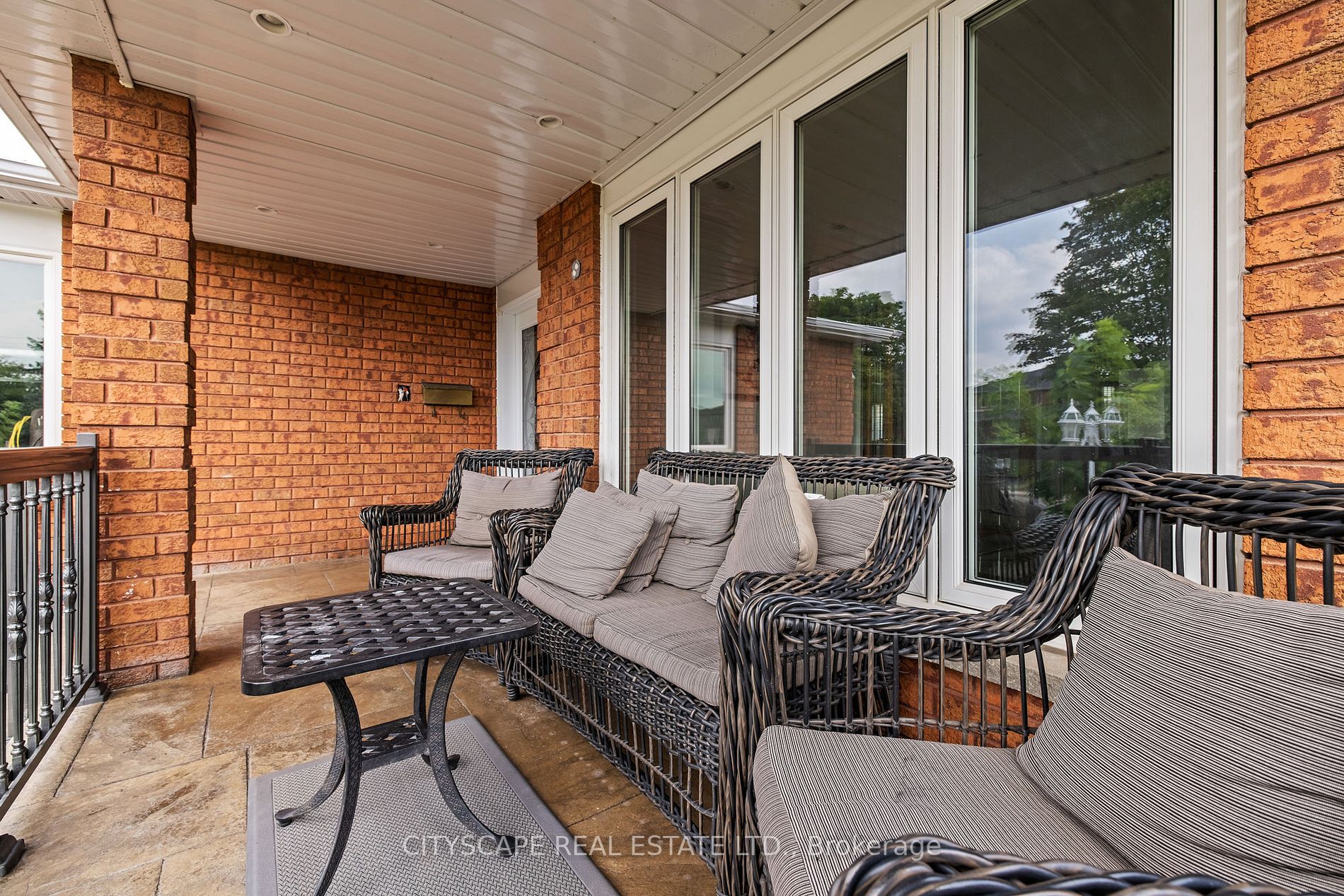 504 Forest Dr