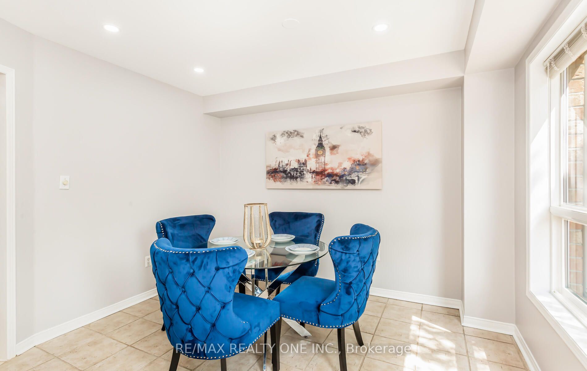 405 Hollandview Tr