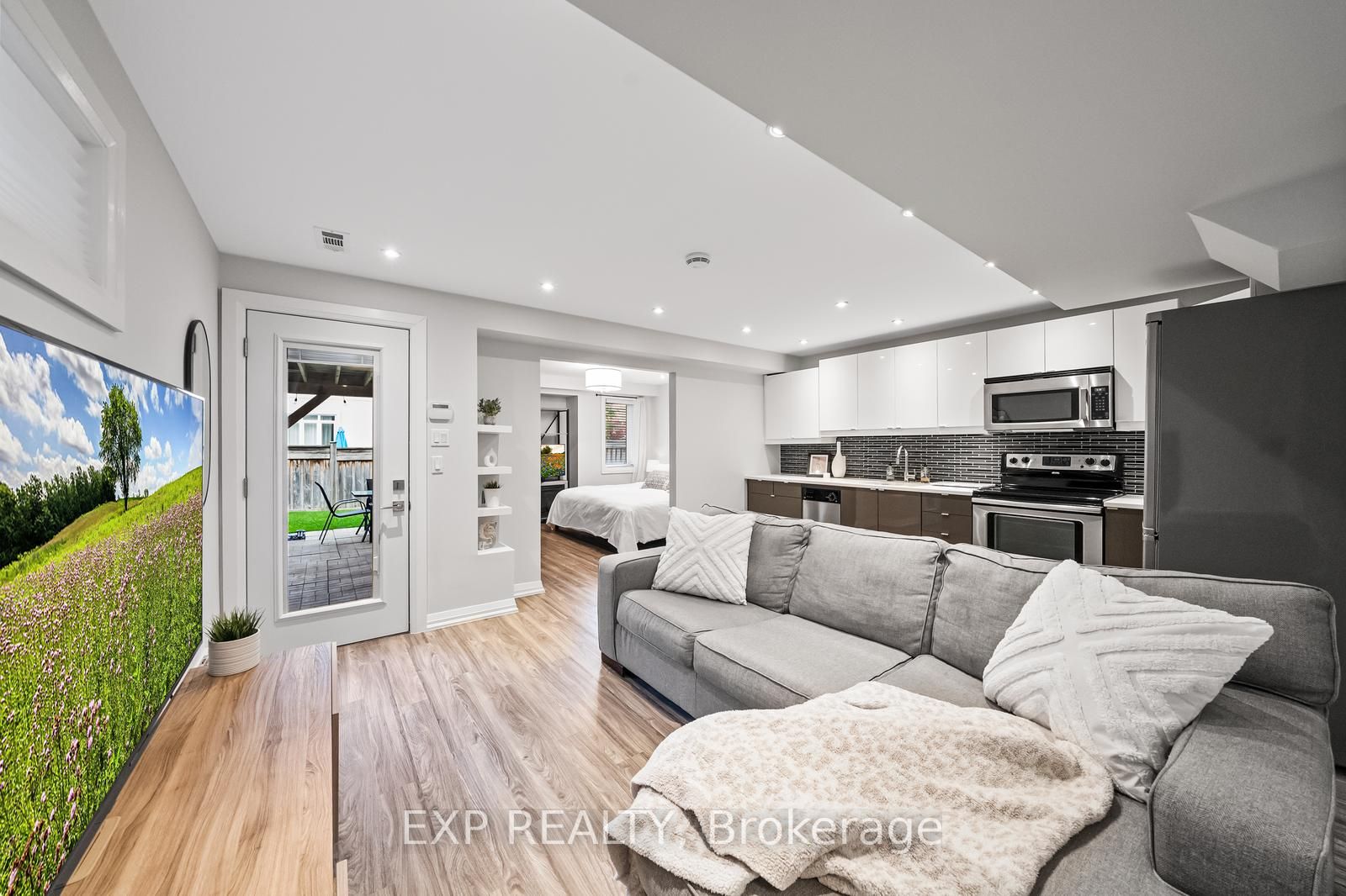 67 Crimson Forest Drive