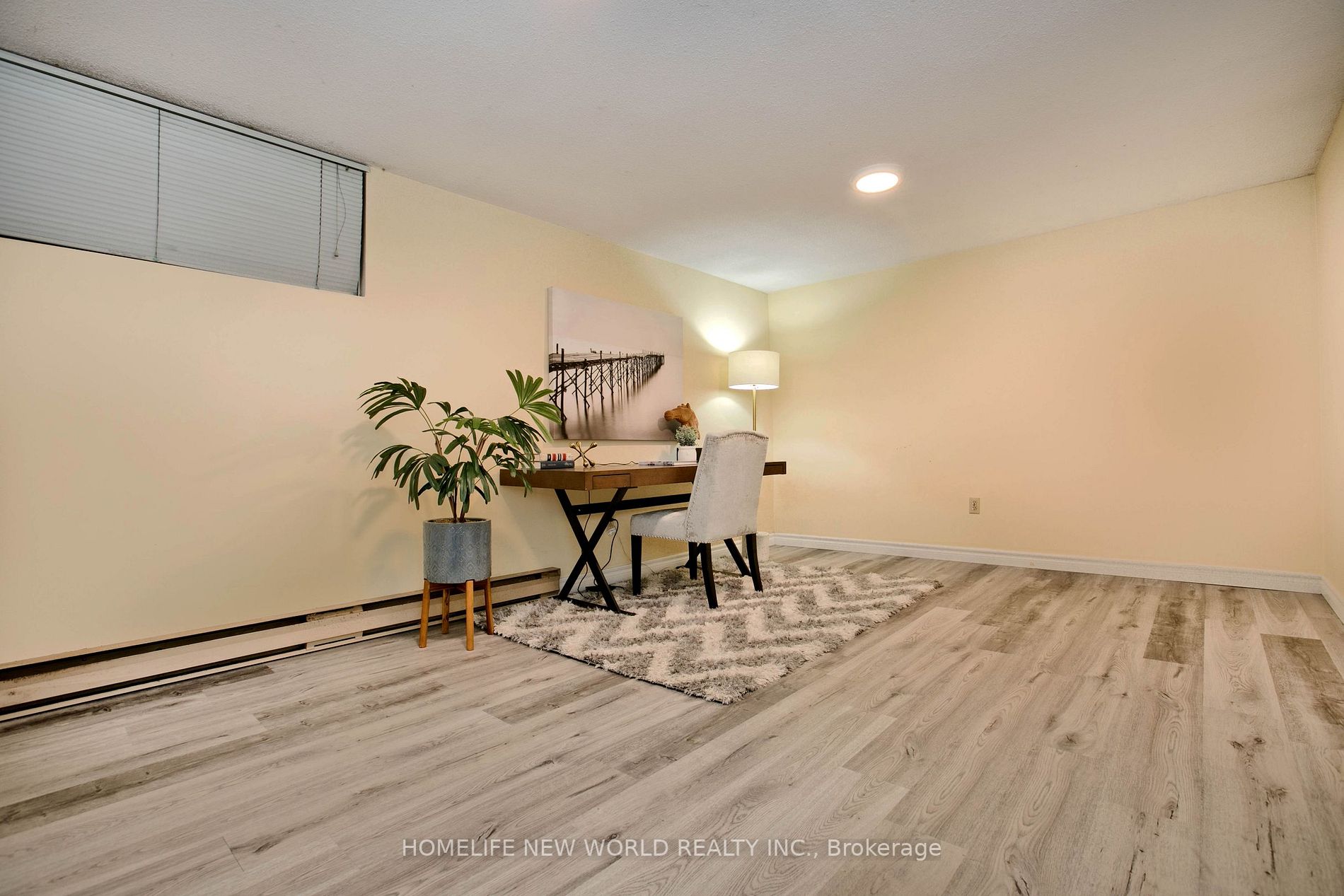 141 Clark Ave, #Th-68