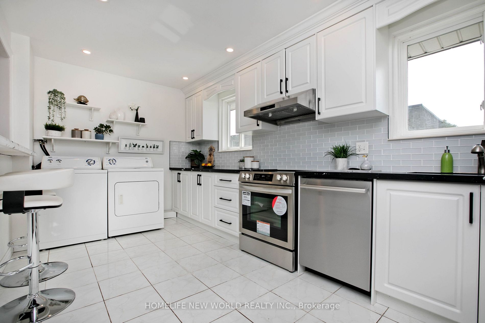 141 Clark Ave, #Th-68