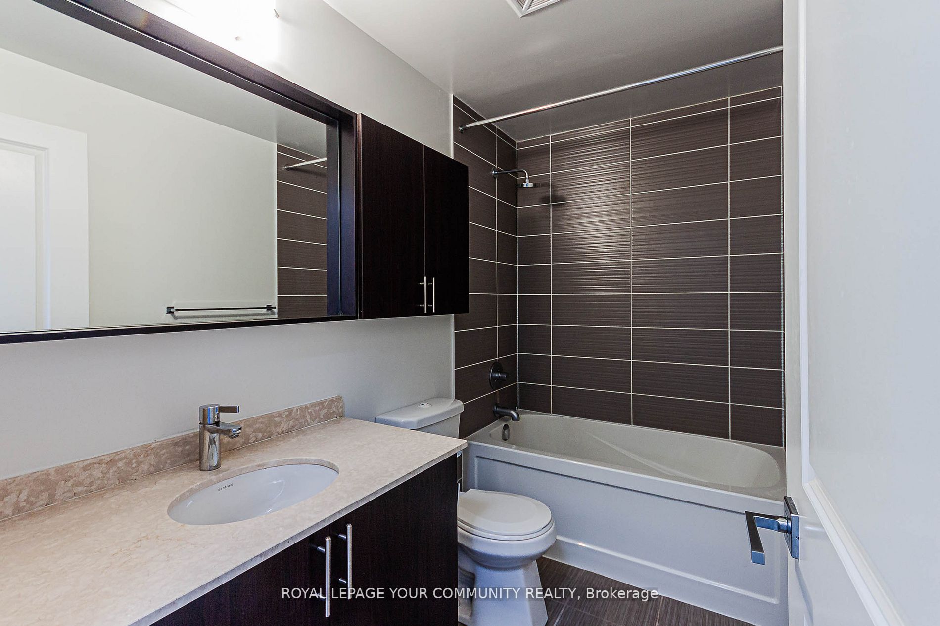 85 North Park Rd, #706