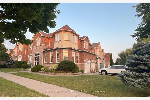 71 Farmstead Rd, Richmond Hill