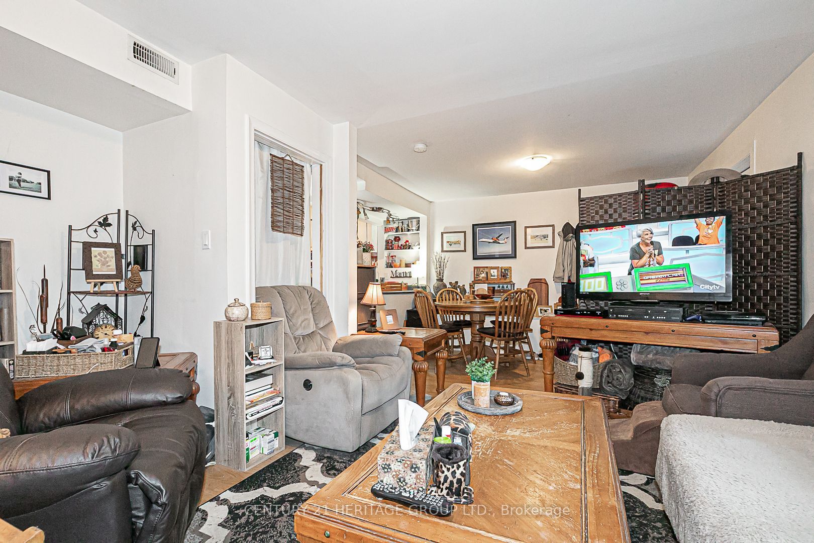 17 Jasper Dr