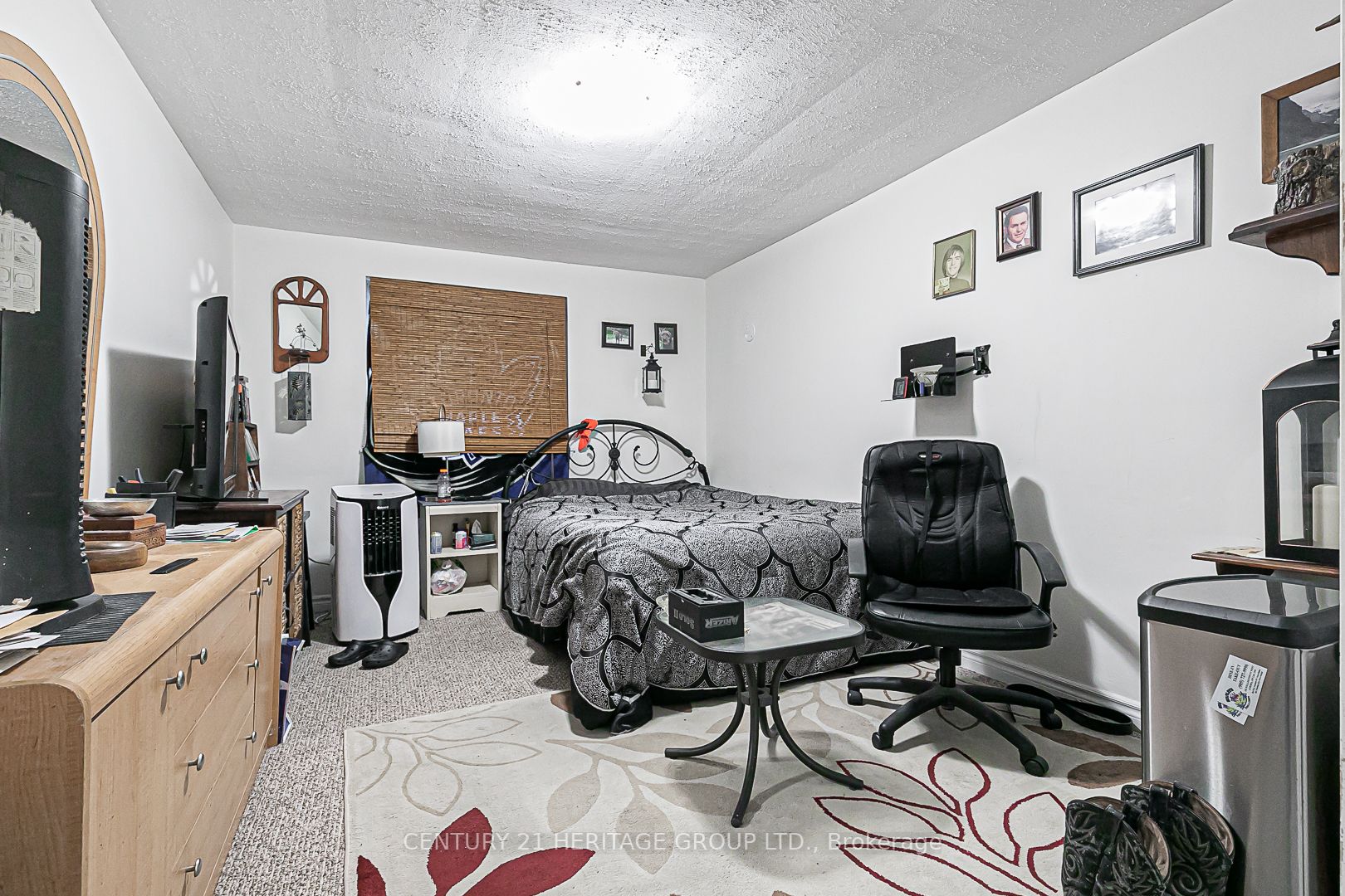 17 Jasper Dr