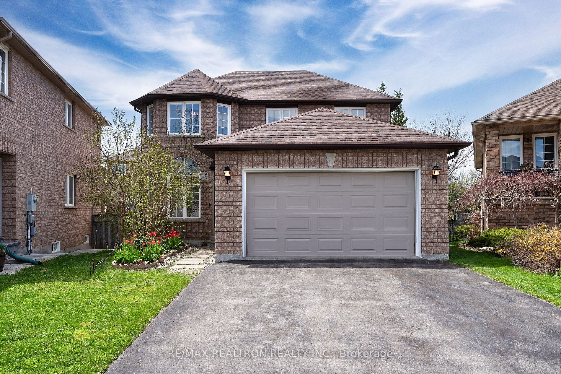 44 Wildflower Dr