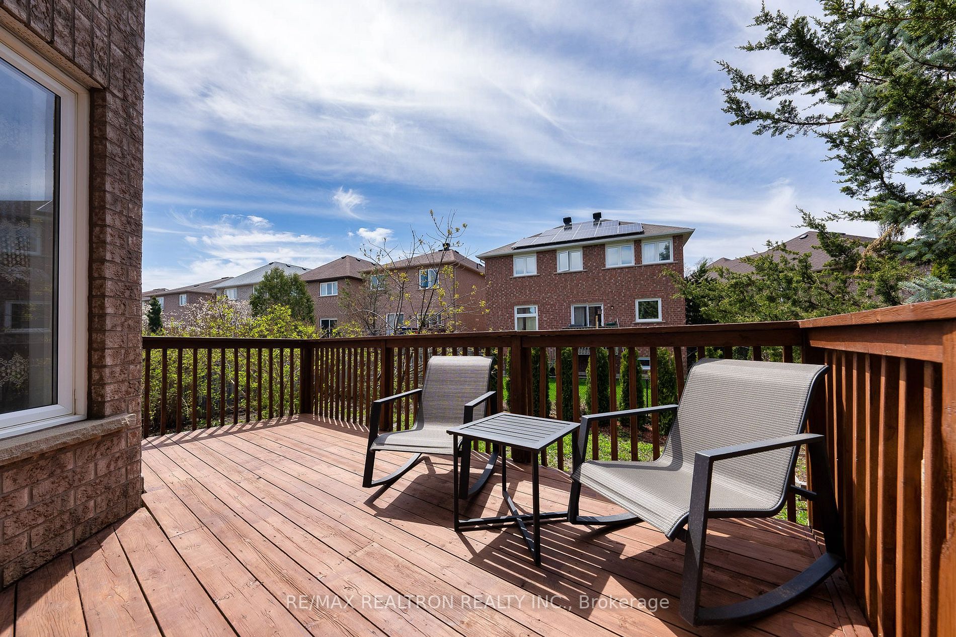 44 Wildflower Dr