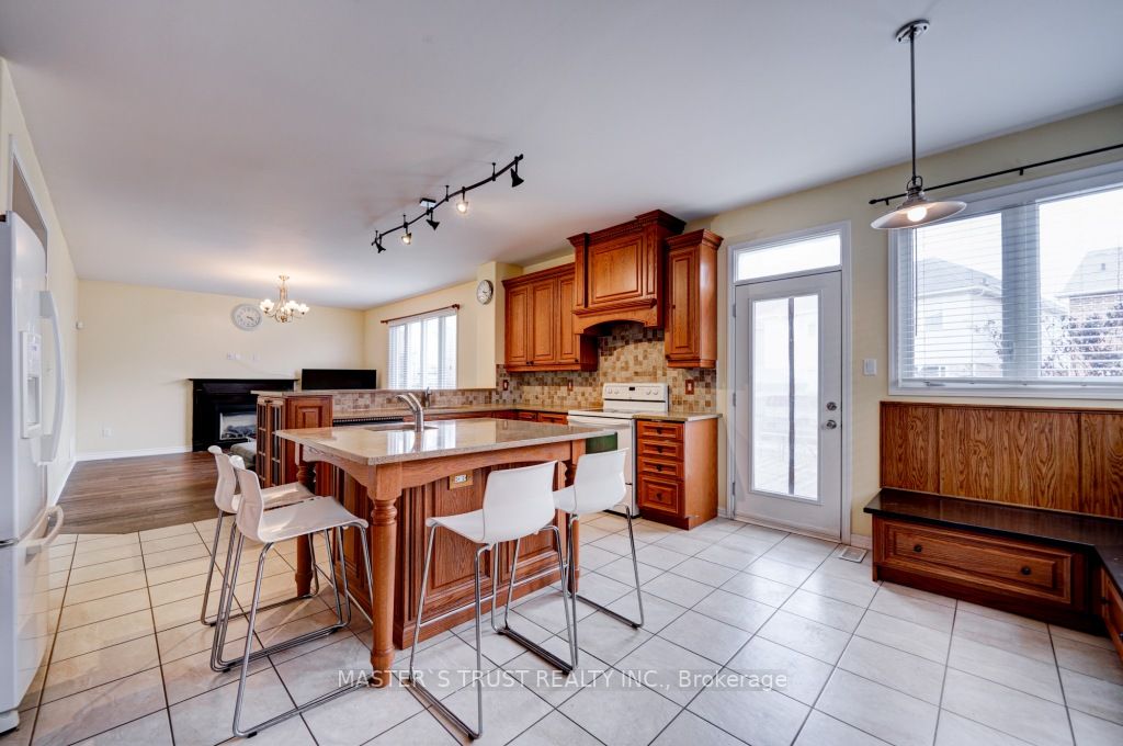 27 Cliff Gunn Rd