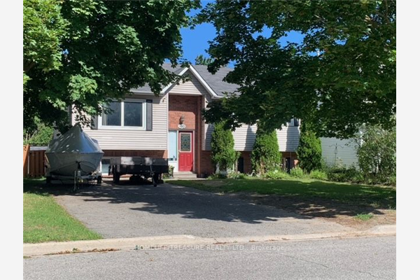 980 Anna Maria Ave, Innisfil