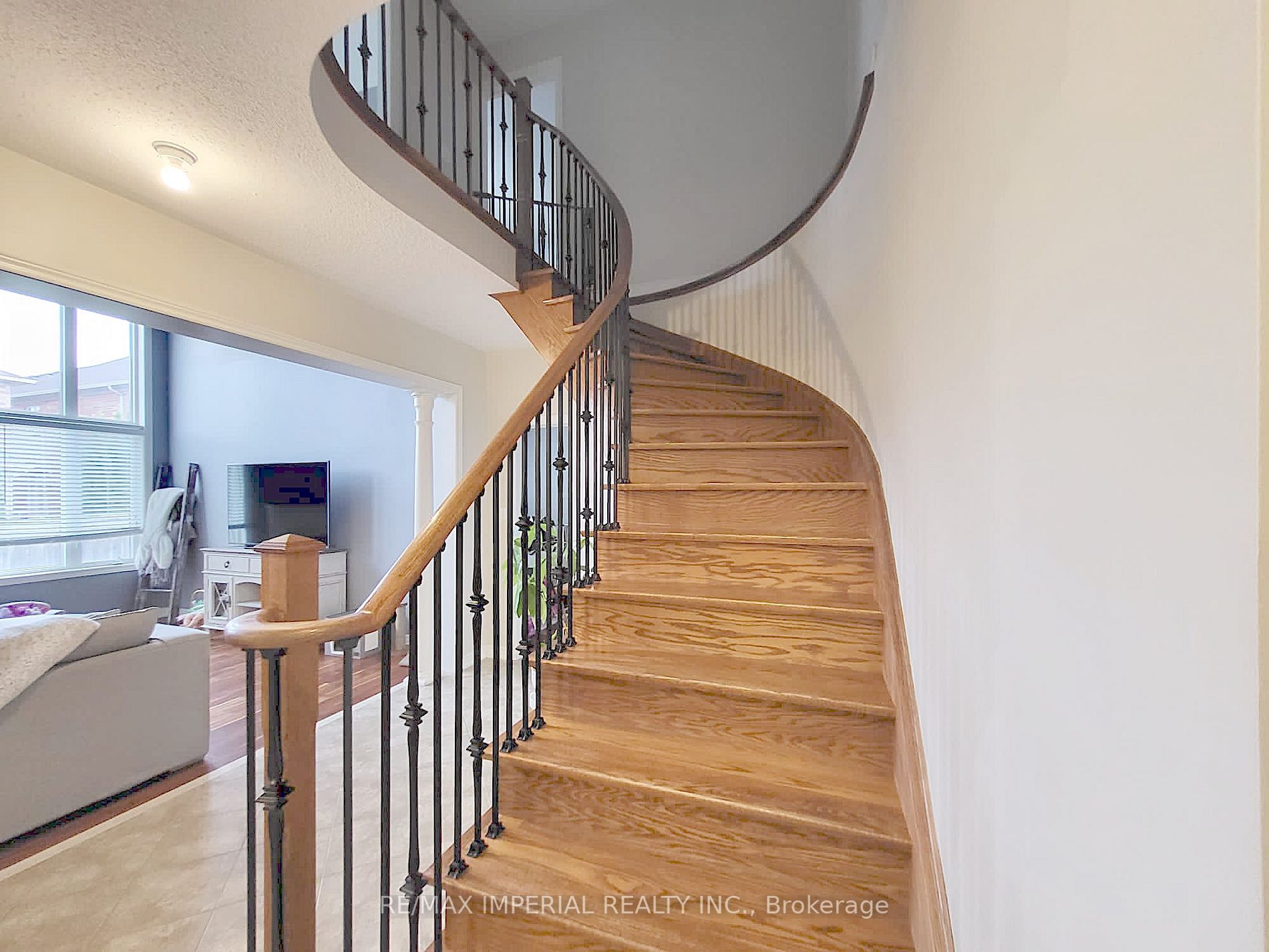 7 Tonner Cres