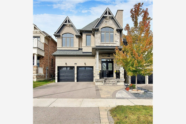 138 Chessington Ave, East Gwillimbury