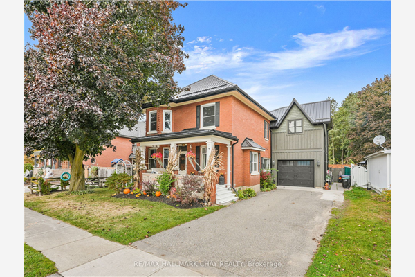 54 Nelson St W, New Tecumseth