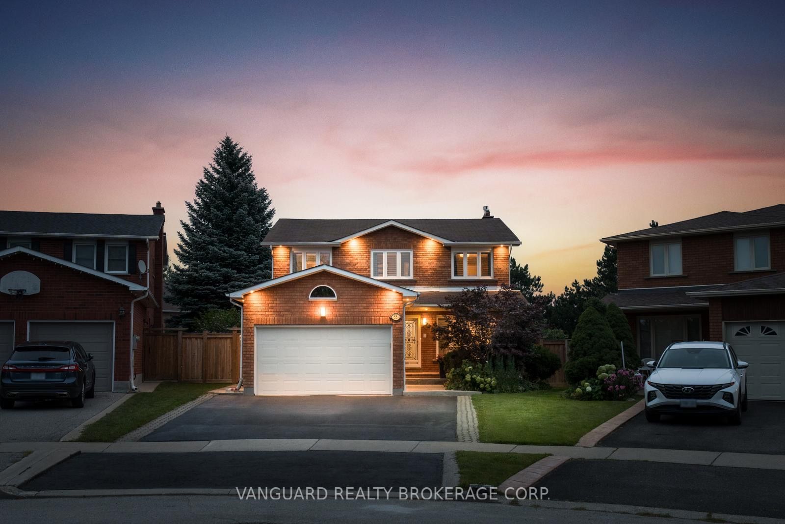 55 Governor Cres