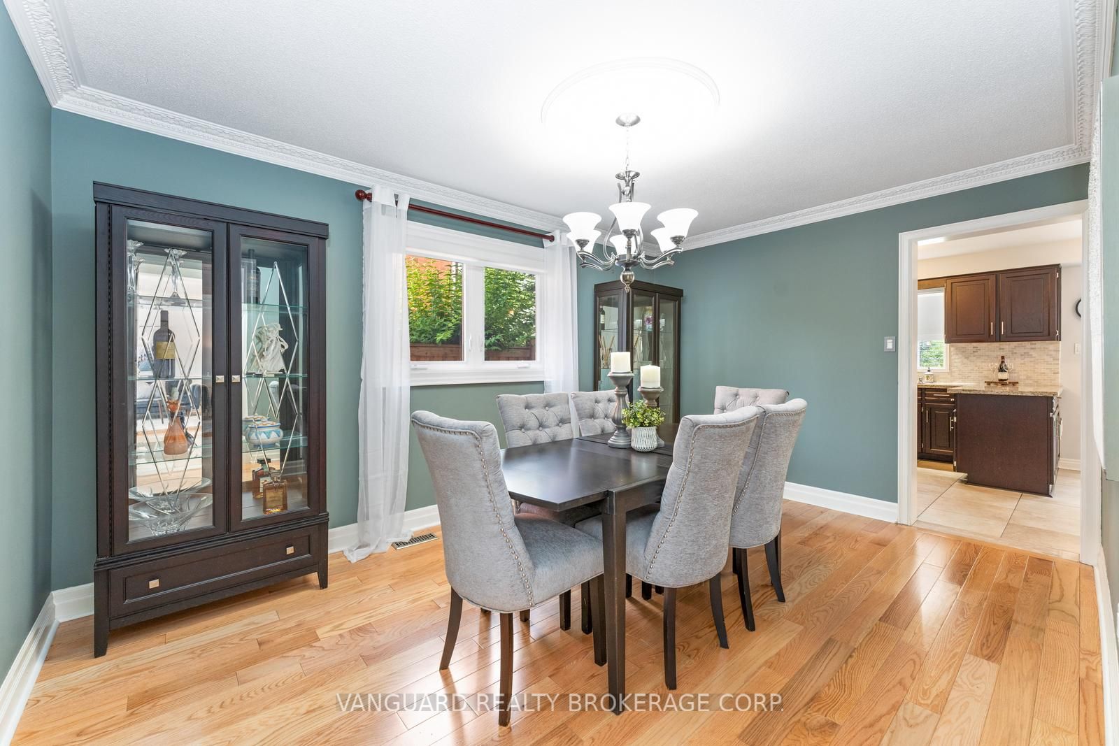 55 Governor Cres