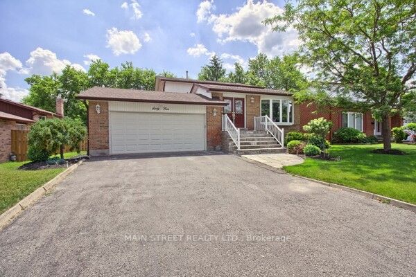 64 Cardinal Cres