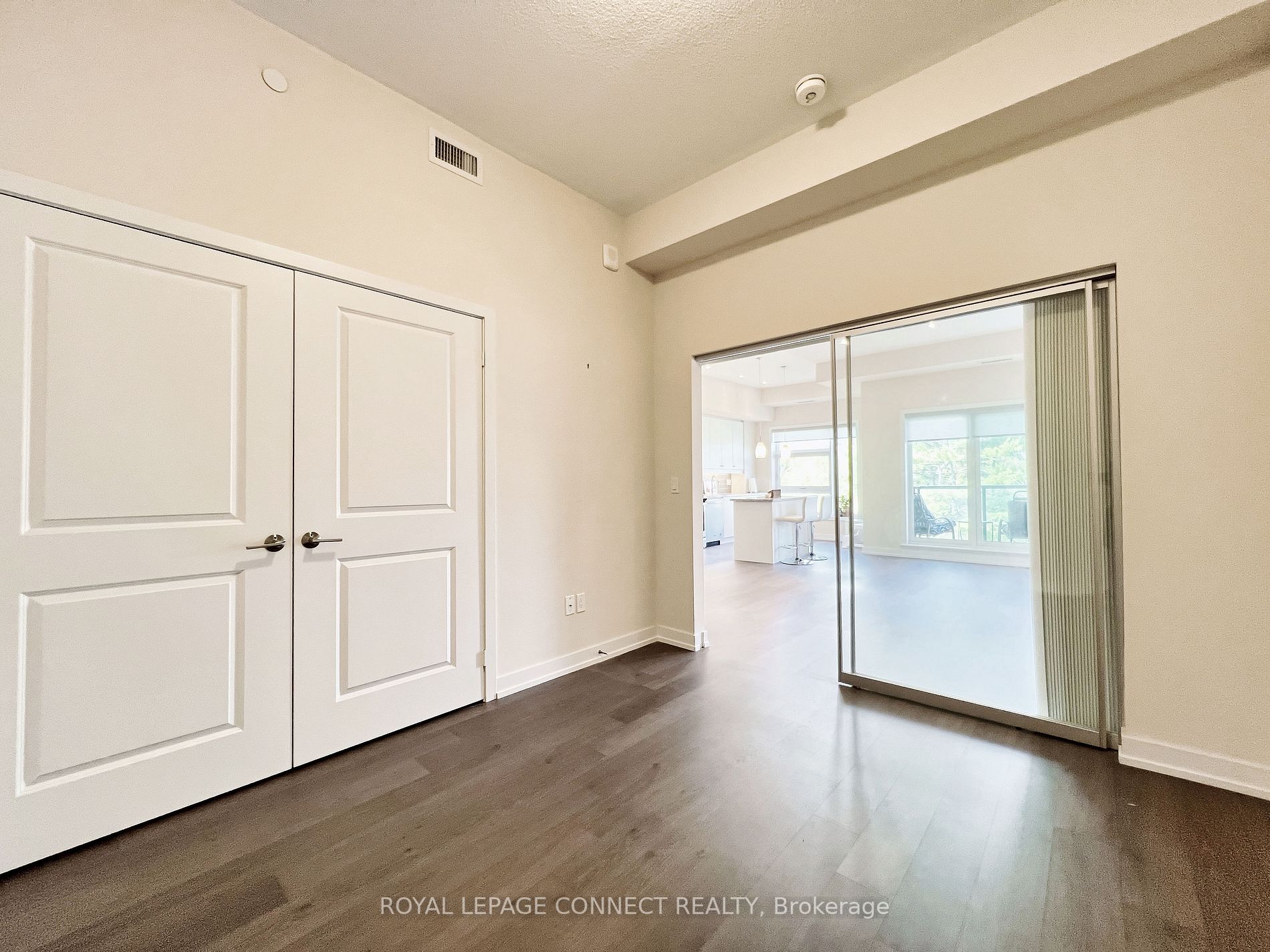 555 William Graham Dr, #Ph #412