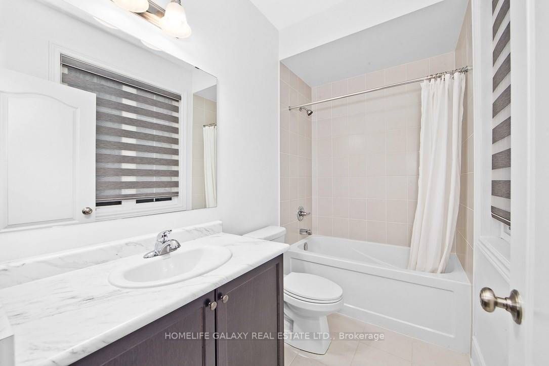 38 Ken Sinclair Cres