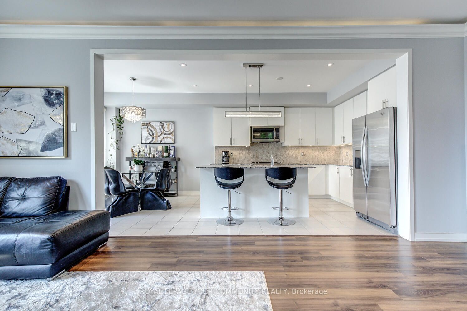 23 Harcourt St
