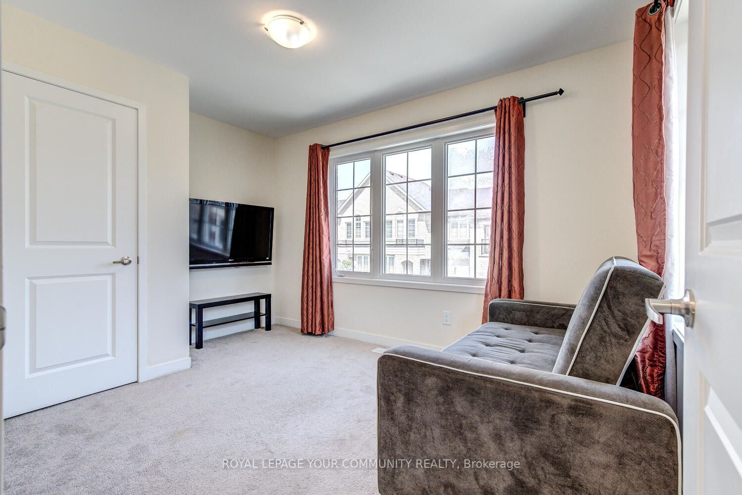 23 Harcourt St