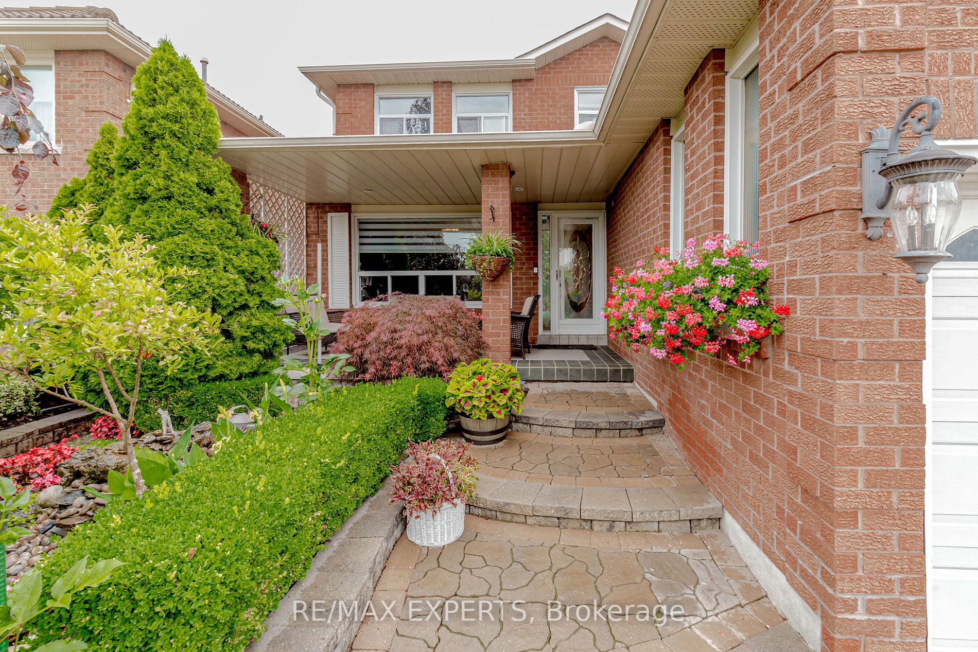 166 Killian Rd