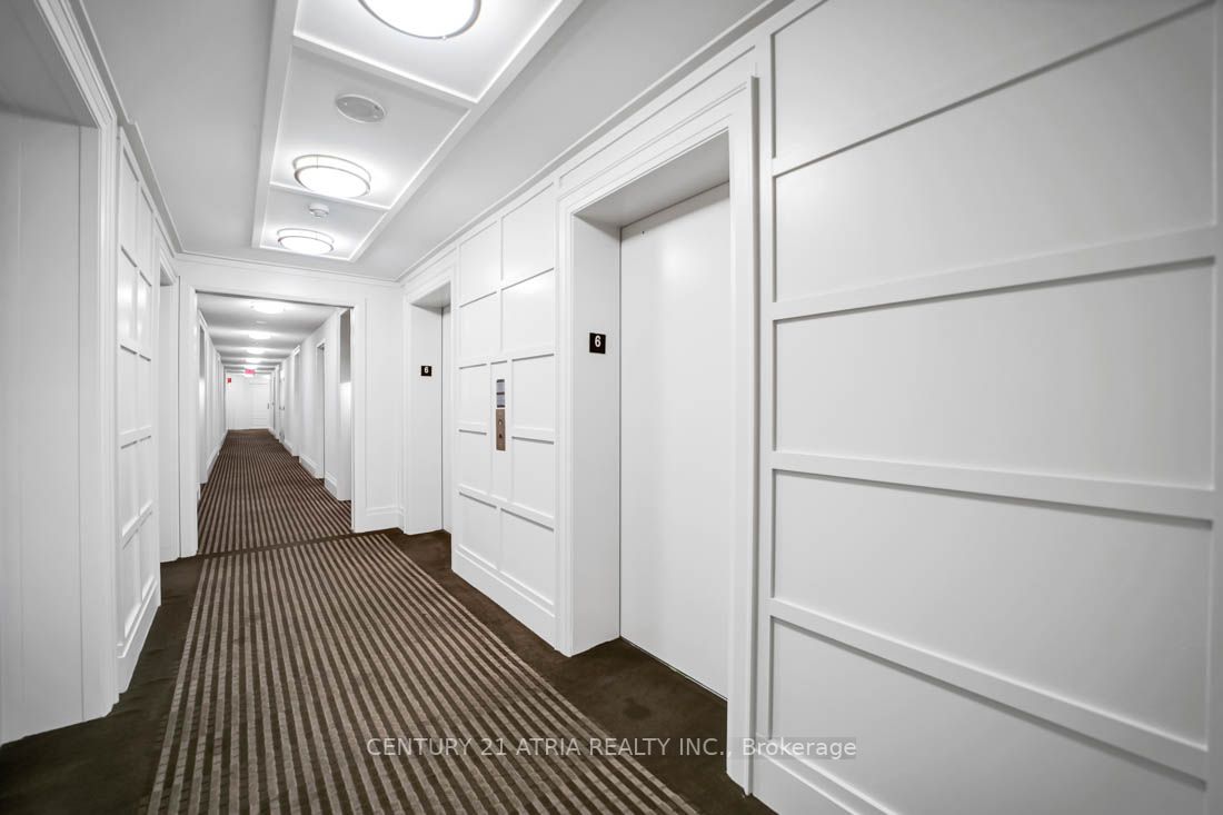 350 Red Maple Rd, #614