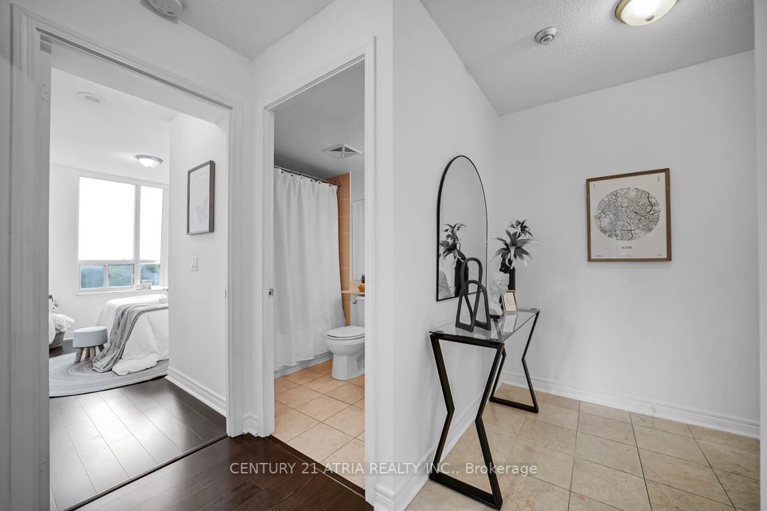 350 Red Maple Rd, #614