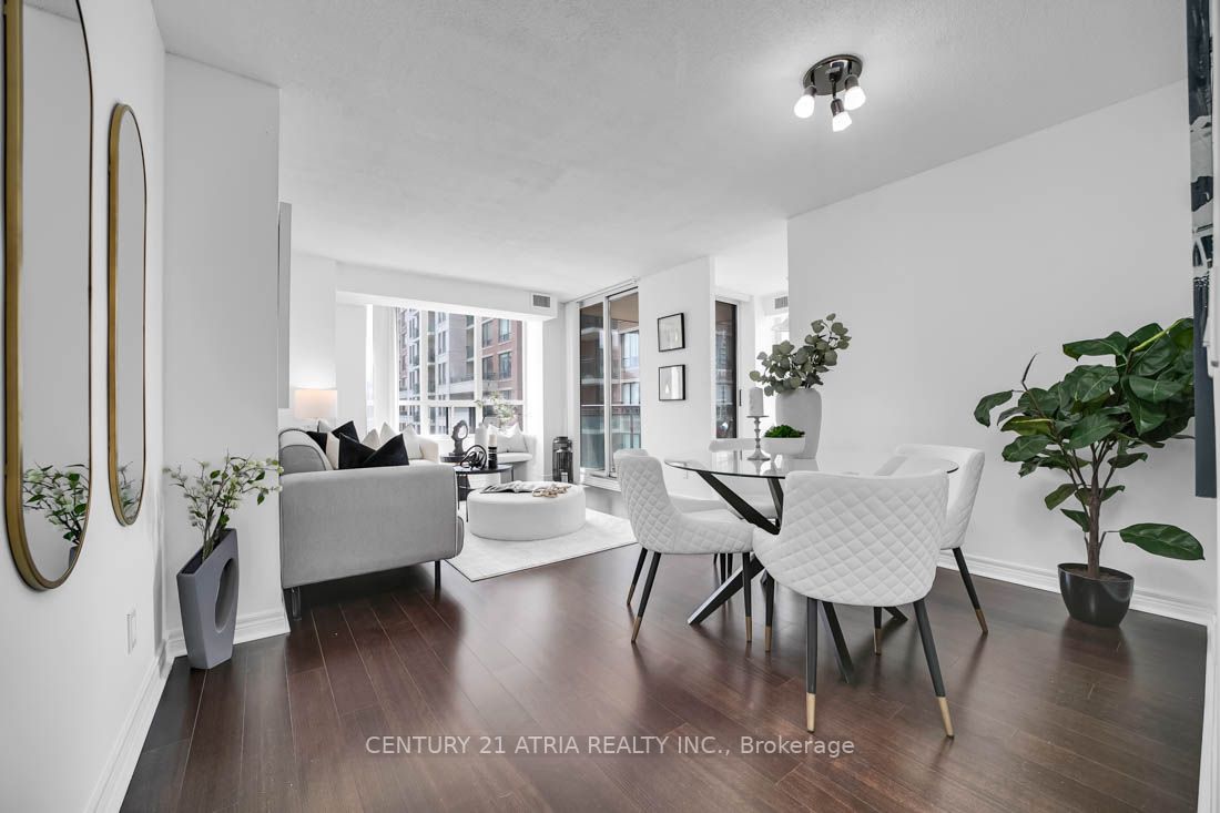 350 Red Maple Rd, #614