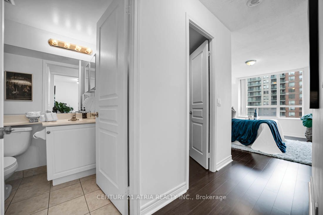 350 Red Maple Rd, #614