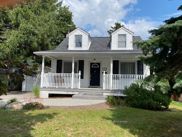 207 Church St S